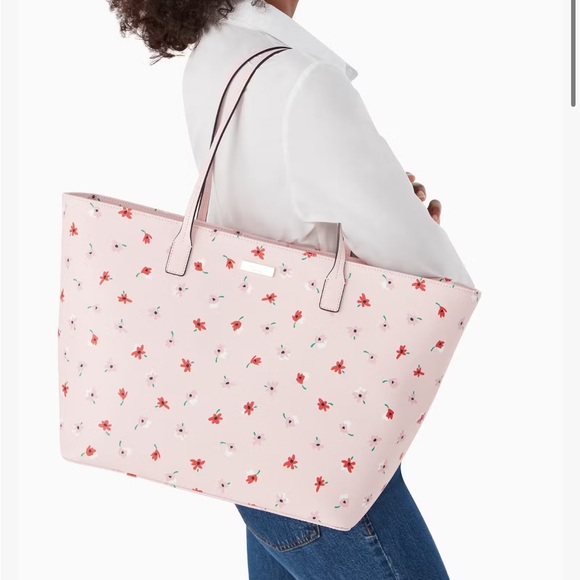 kate spade Handbags - Kate Spade Shore Street Ditsy Buds Margareta
